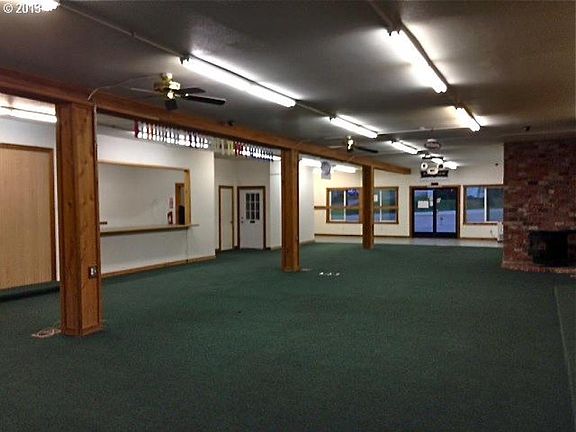 2nd image of 211 Leland Ave