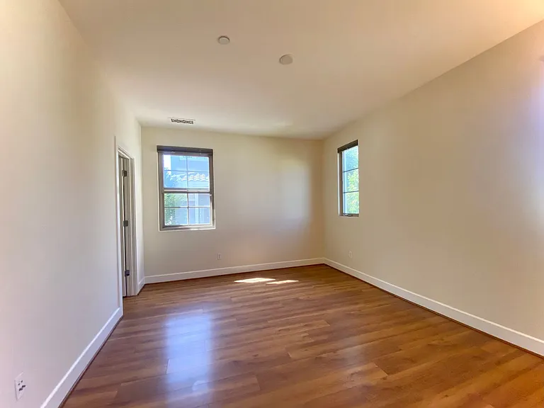 559 Palo Verde Cmns — Photo 22