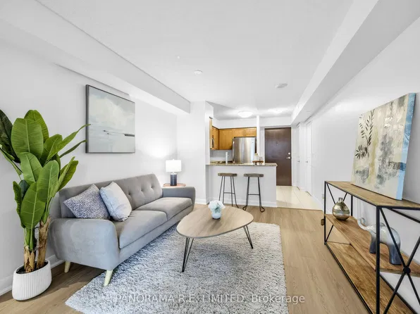 215 Sherway Gardens Rd #2006, Toronto, ON M9C 0A4