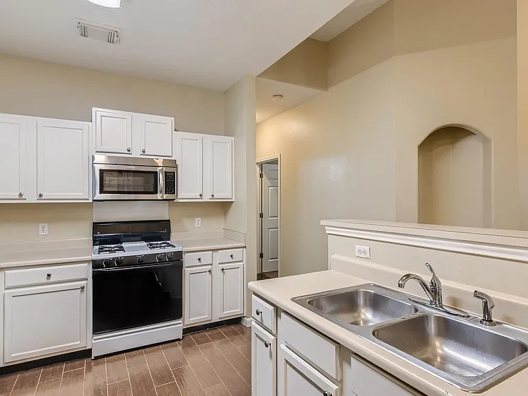 2858 Southampton Way #A — Photo 13