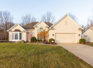 1063 Coopers Run, Amherst, OH 44001