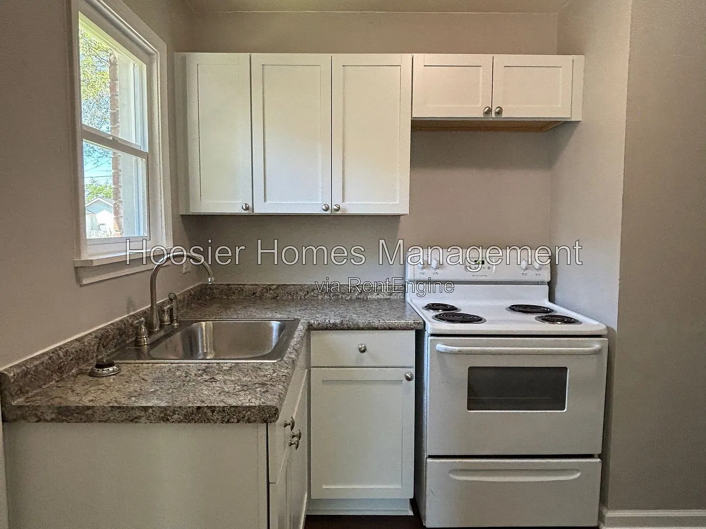 1 bed, 1.0 bath, $850 — Photo 3