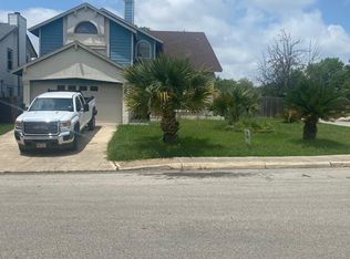 8043 Dove Trail Dr, San Antonio, TX 78244