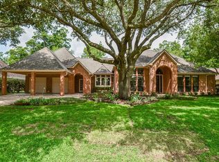 5011 Westerdale Dr, Weston Lakes, TX 77441