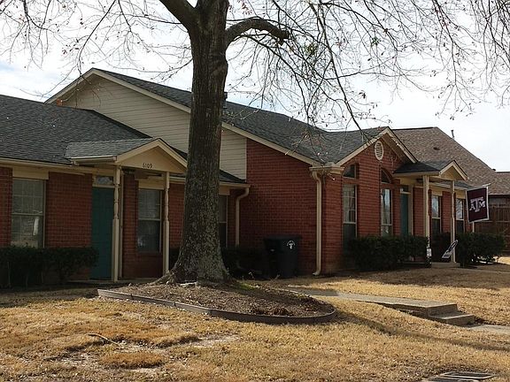 2nd image of 6117 Plantation Dr #6117