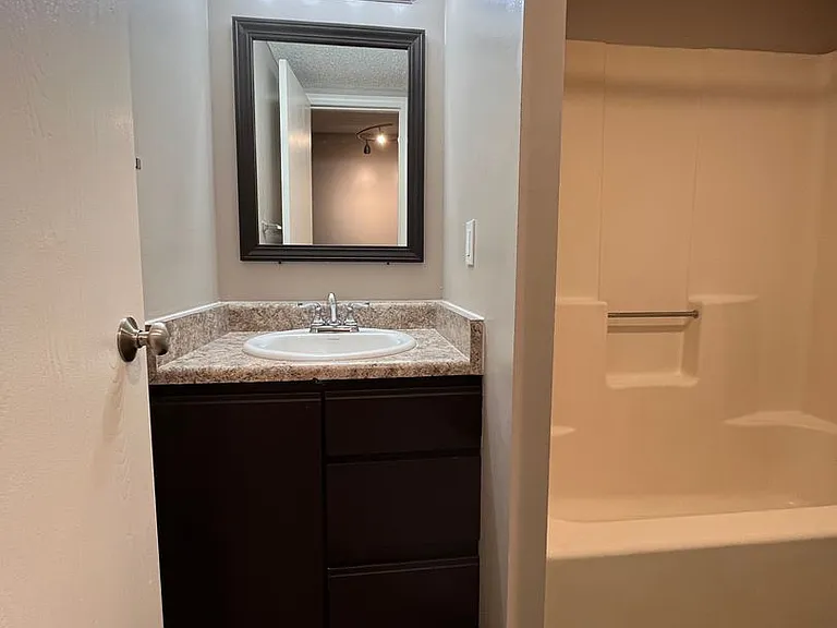 cpa - College Park Apartments — Photo 43