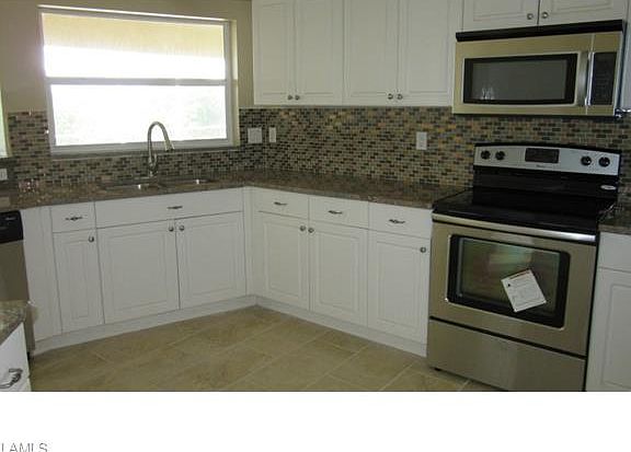 5th image of 2008 NW 27th Ter