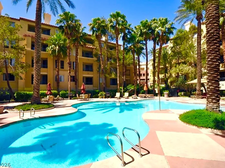 220 E Flamingo Rd #121 — Photo 38