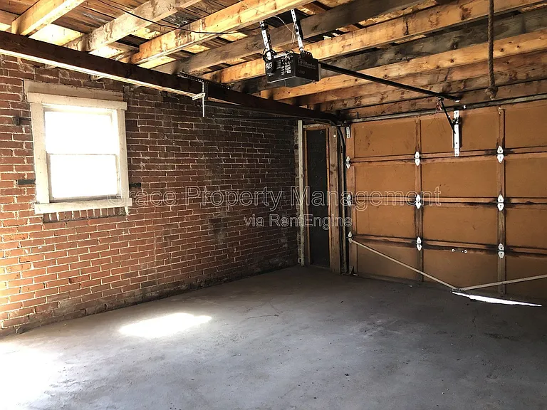451 S Sherman St — Photo 23