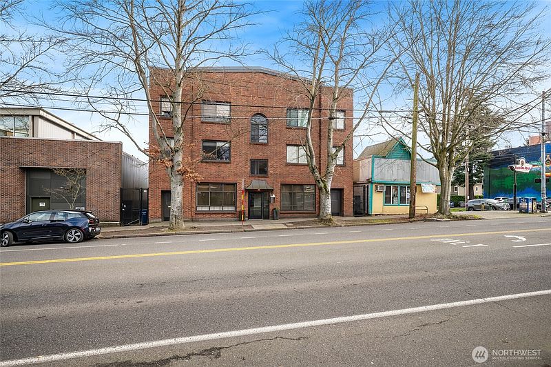 2nd image of 8008 Greenwood Avenue N