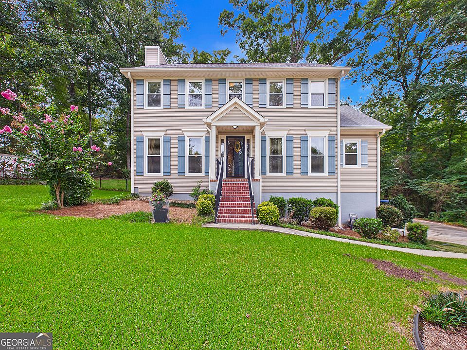 1st image of 125 Rivoli Oaks Cir