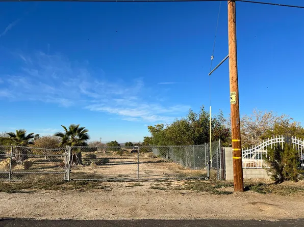 E Avenue V #12, Pearblossom, CA 93553