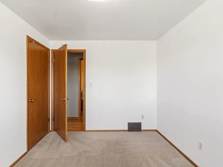 6520 N Sutherlin St — Photo 15