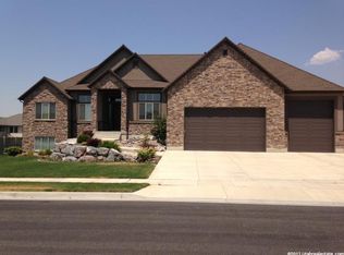 2630 W 2450 N, Farr West, UT 84404