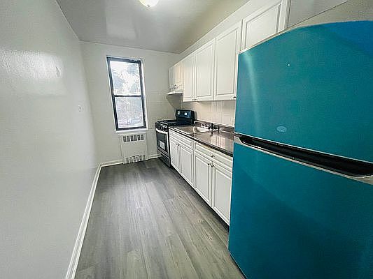 1st image of 3502 Kings Hwy #B2