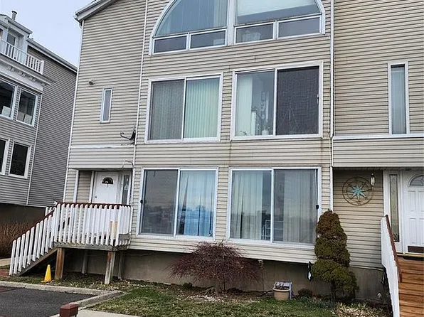 5 Landing Way #59, Bronx, NY 10464