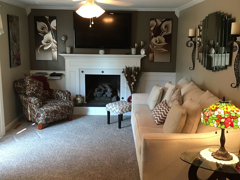 1st image of 8375 Zenith Dr