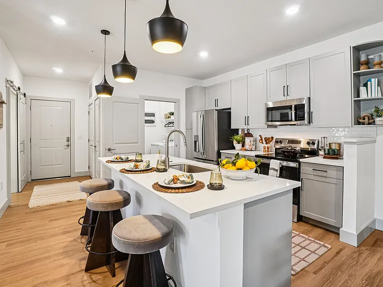 Arden Pines Luxury Apartments — Photo 59