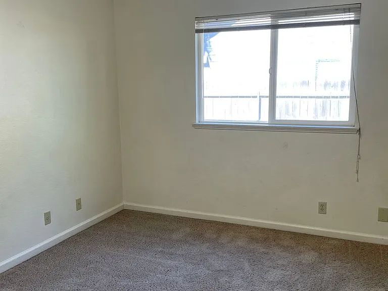 12 Capshaw Ct — Photo 12