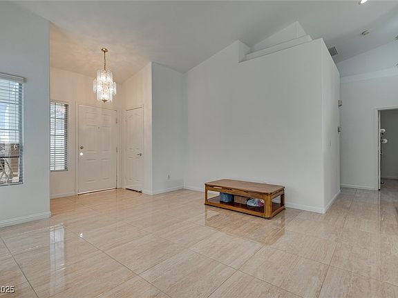 5th image of 3750 Horseshoe Mesa St