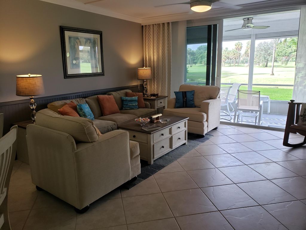 3980 Oaks Clubhouse Dr APT 101, photo 8