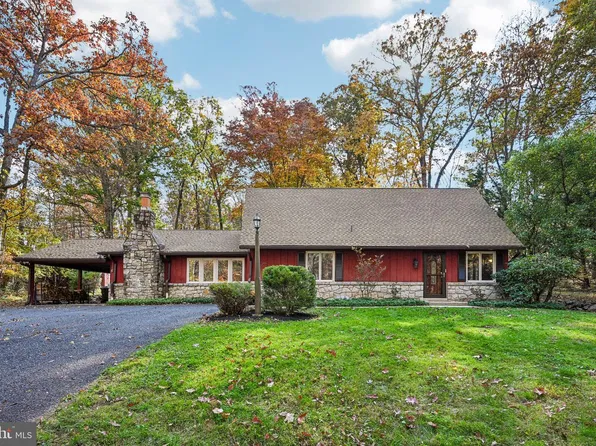14 Meng Rd, Schwenksville, PA 19473