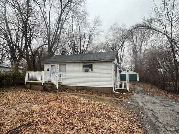 2534 Mary Ave, Saint Louis, MO 63136