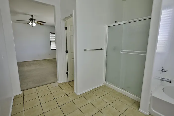 54 W Camino Cuesta Abajo — Photo 20