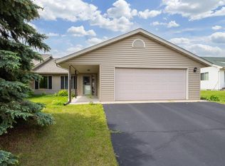 128 Hialeah St, Osceola, WI 54020