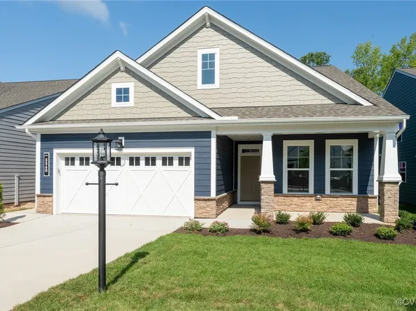 5560 Riggs Dr, Moseley, VA 23120