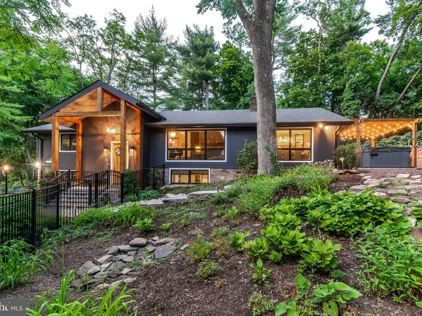 103 Kiltie Dr, New Hope, PA 18938
