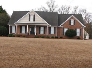 649 Gatewood Dr, Winterville, NC 28590