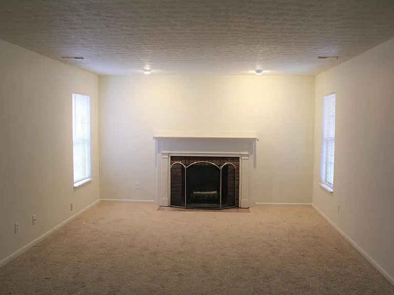 3607 Vicary Sq NE #3 — Photo 11
