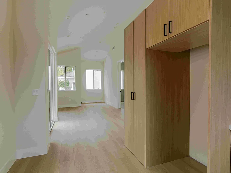 1215 N Verdugo Rd #D — Photo 8