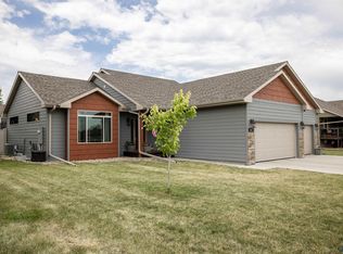 313 Christine St, Mitchell, SD 57301
