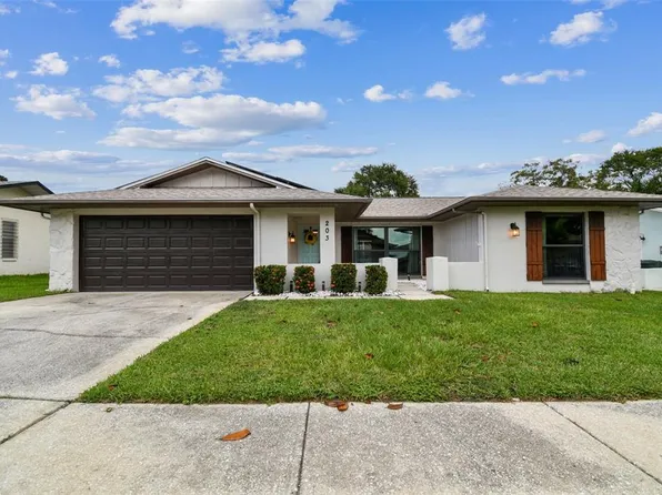 203 Nestlebranch Dr, Safety Harbor, FL 34695