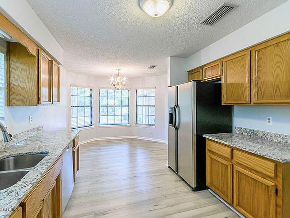 3rd image of 3100 Gerona Dr W
