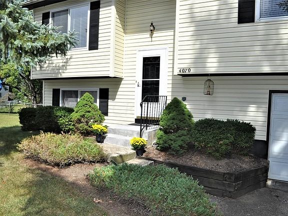 2nd image of 4070 Overland Ct