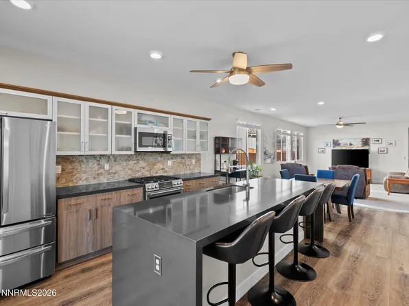 9425 Cape Dr, Reno, NV 89506