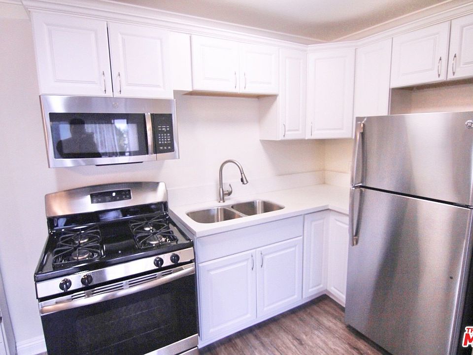 1st image of 101 N Normandie Ave #208