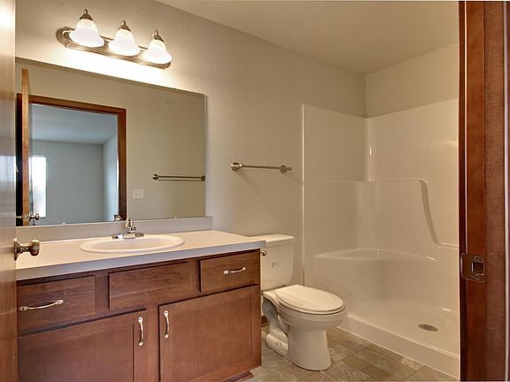 4th image of 6136 Blendon Dr APT 101