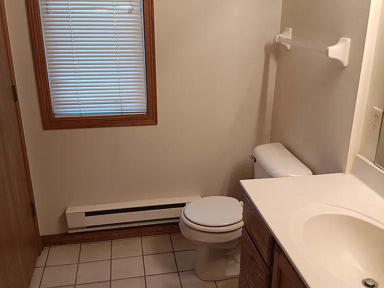 585 Kelvington Dr #3 — Photo 10