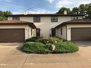 2906 180th St, Muscatine, IA 52761