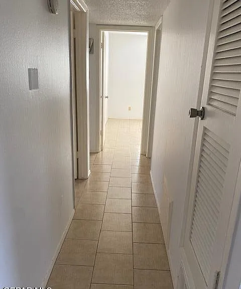 6925 Escondido Dr #B — Photo 15