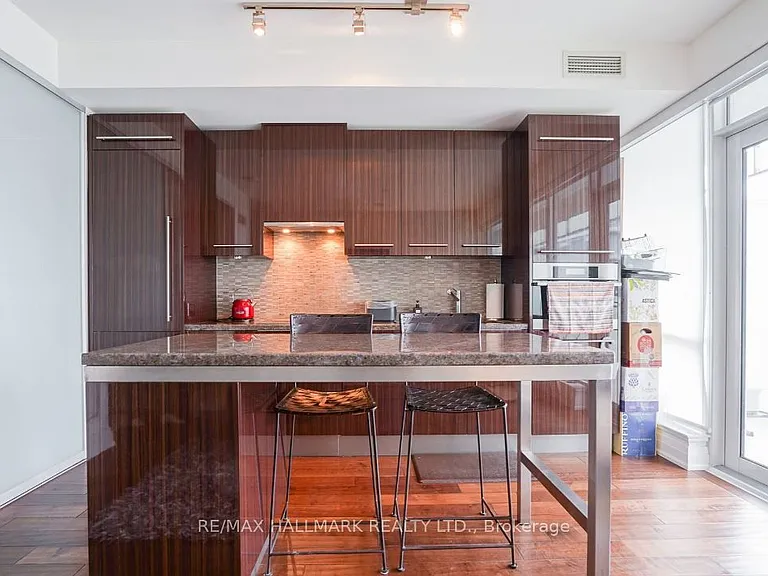 80 John St #3704 — Photo 7