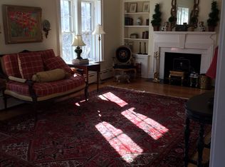 140 Bertling Ln, Winnetka, IL 60093