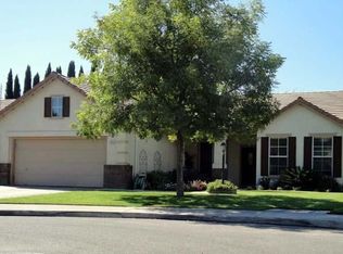 1911 Cooper St, Selma, CA 93662
