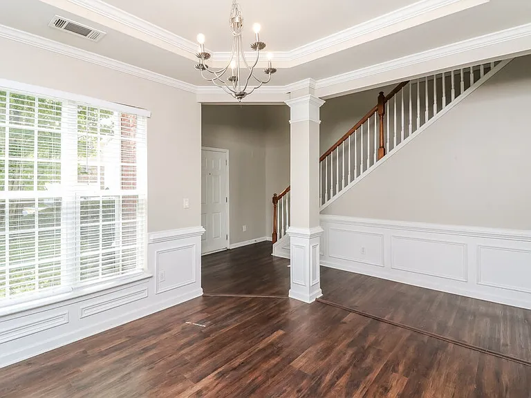 1647 Bradmere Ln — Photo 8