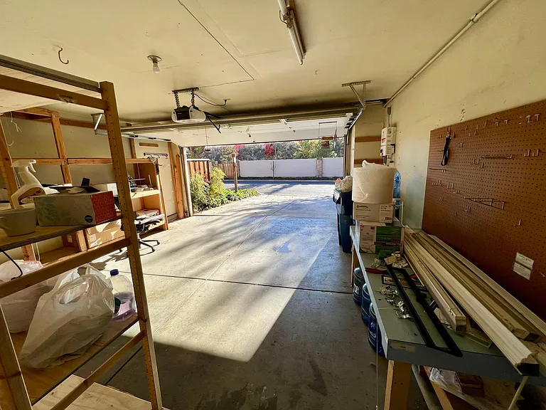 248 Pine Wood Ln — Photo 36
