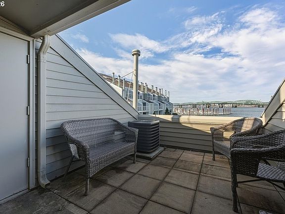 4th image of 103 N Hayden Bay Dr #103